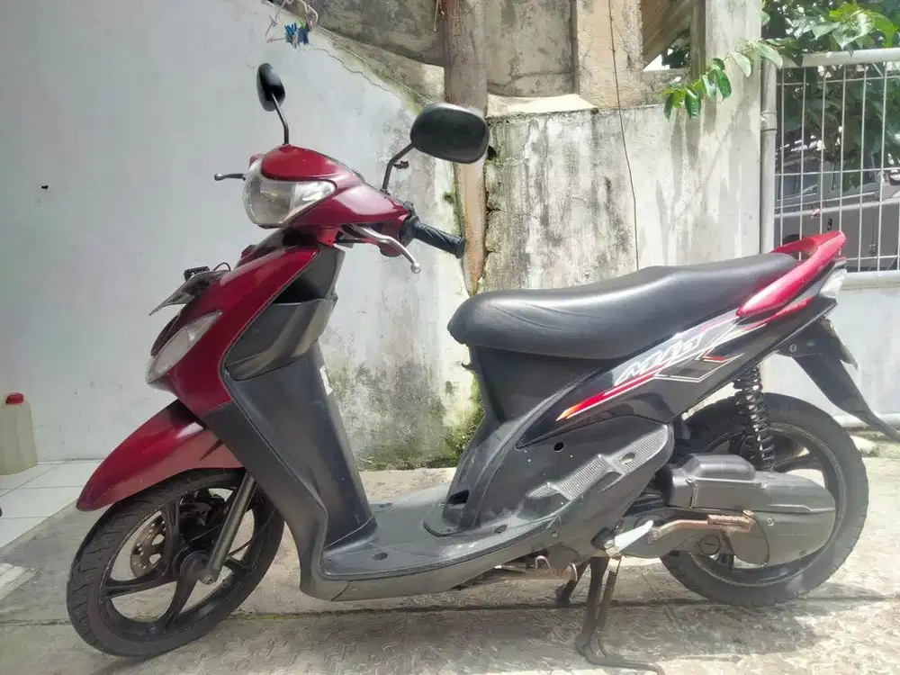 Jual Mio Smile Maroon 2010