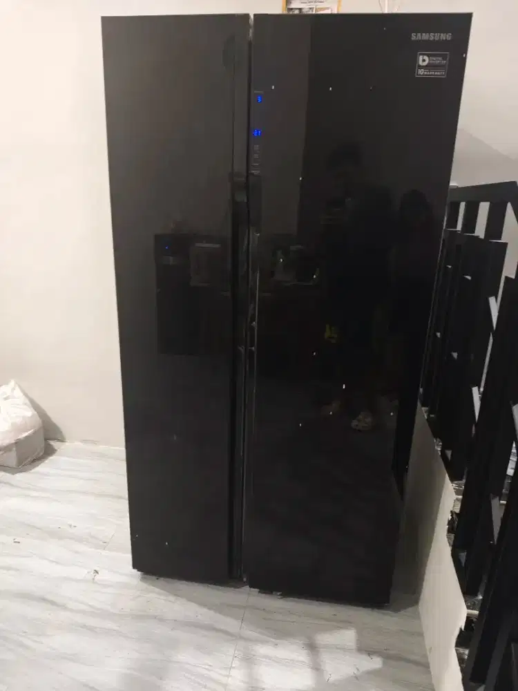 Dijual Kulkas Samsung Kulkas Side By Side RS55K0A02c