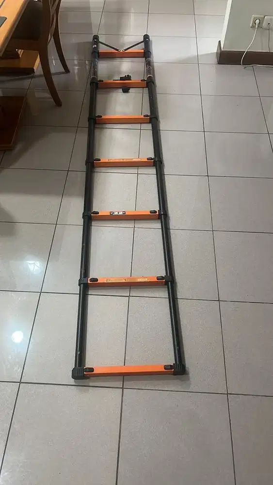 Tangga lipat / Foldable ladder