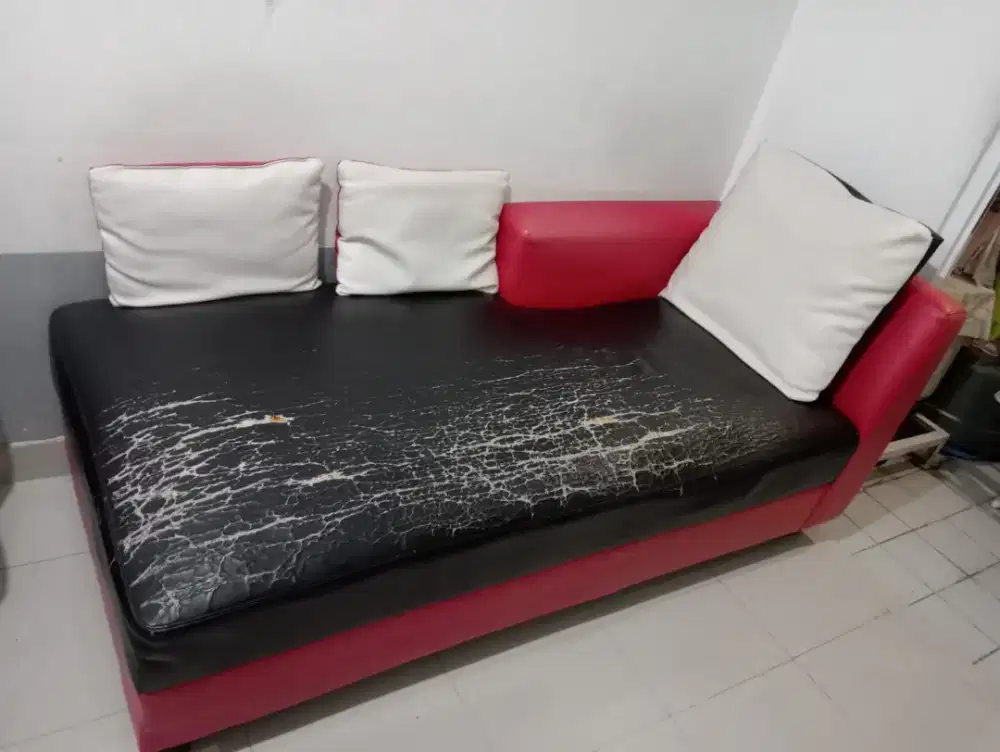 Jual murah sofa 1 bonus 3 bantal