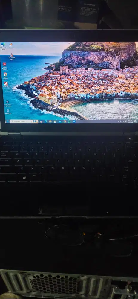 Laptop DELL Core i3 Gen3 Ram 8GB Windows 10