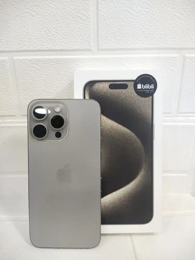 Iphone 15 pro max 256G bh85% mulus full set original