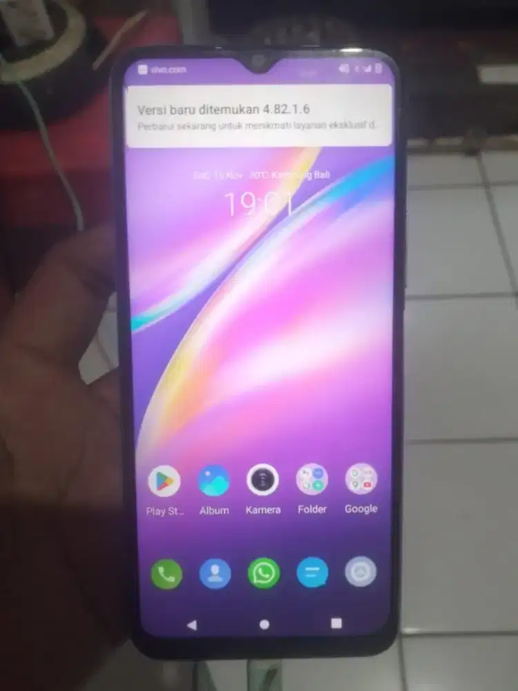 Vivo V2043 4/64 minus tc retak sehelai rambut aja