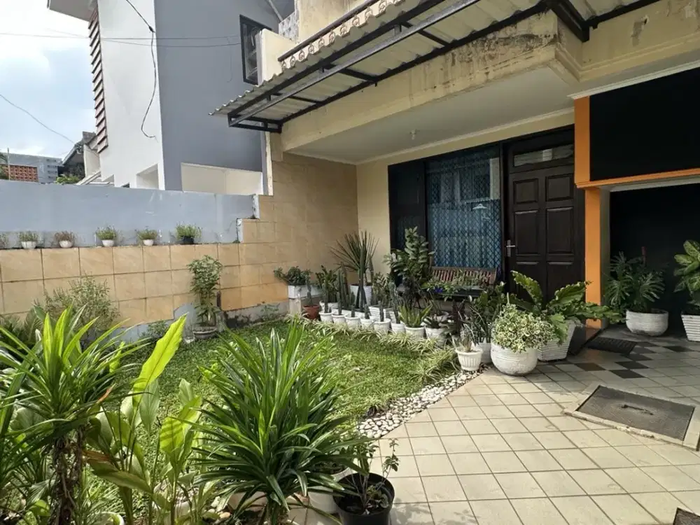 Rumah 2 Lantai di Komplek Perumahan Pulo Gebang Cakung Jakarta Timur