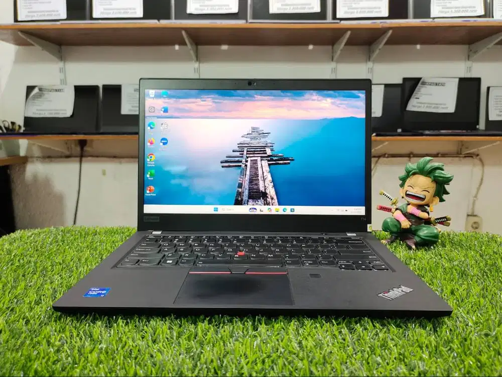Laptop bekas LENOVO THINKPAD T14 Intel Core i7-1185G7 Ram 16GB
