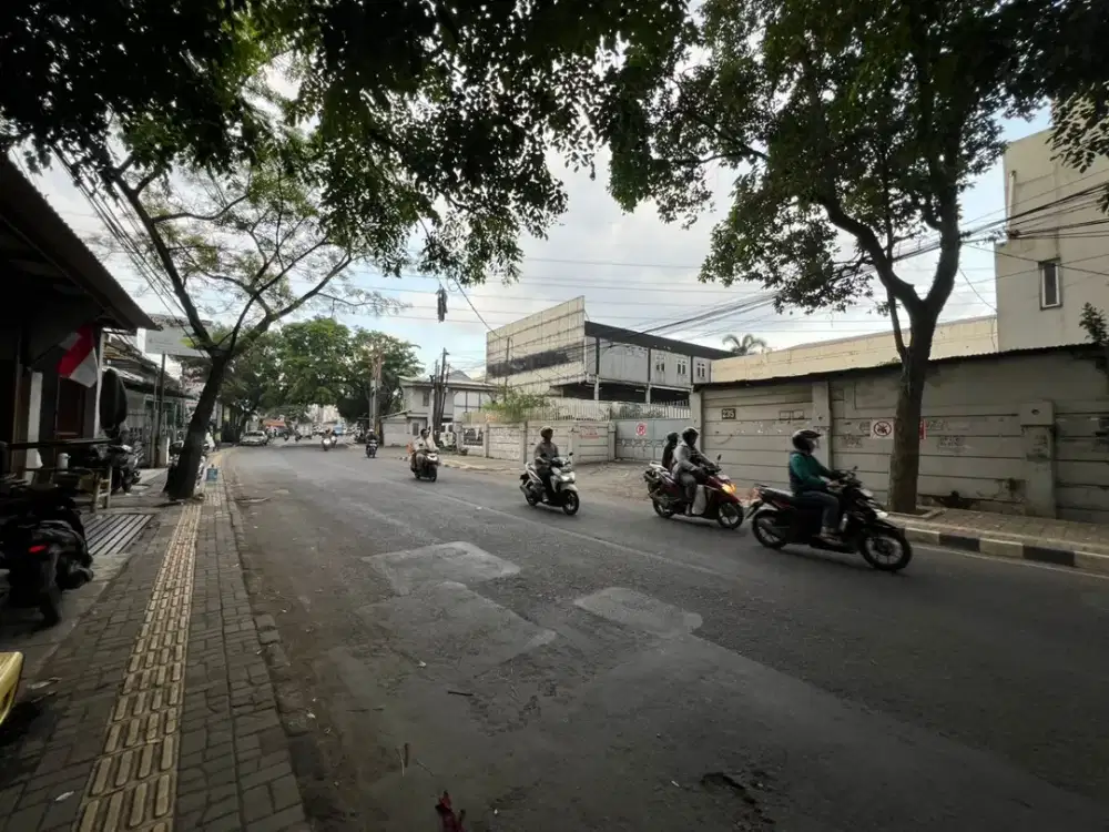 Lelang gudang murah holis caringin bandung