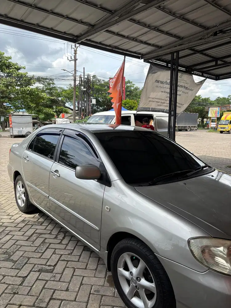Toyota Corolla Altis 2004 Bensin