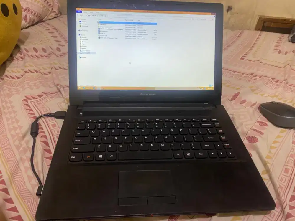 Lenovo G40-30 500 gb/4gb