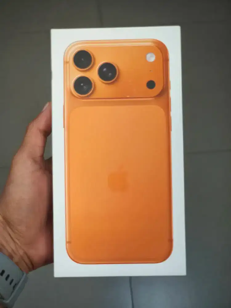 iPhone 17 Promax 256Gb Cosmic Orange