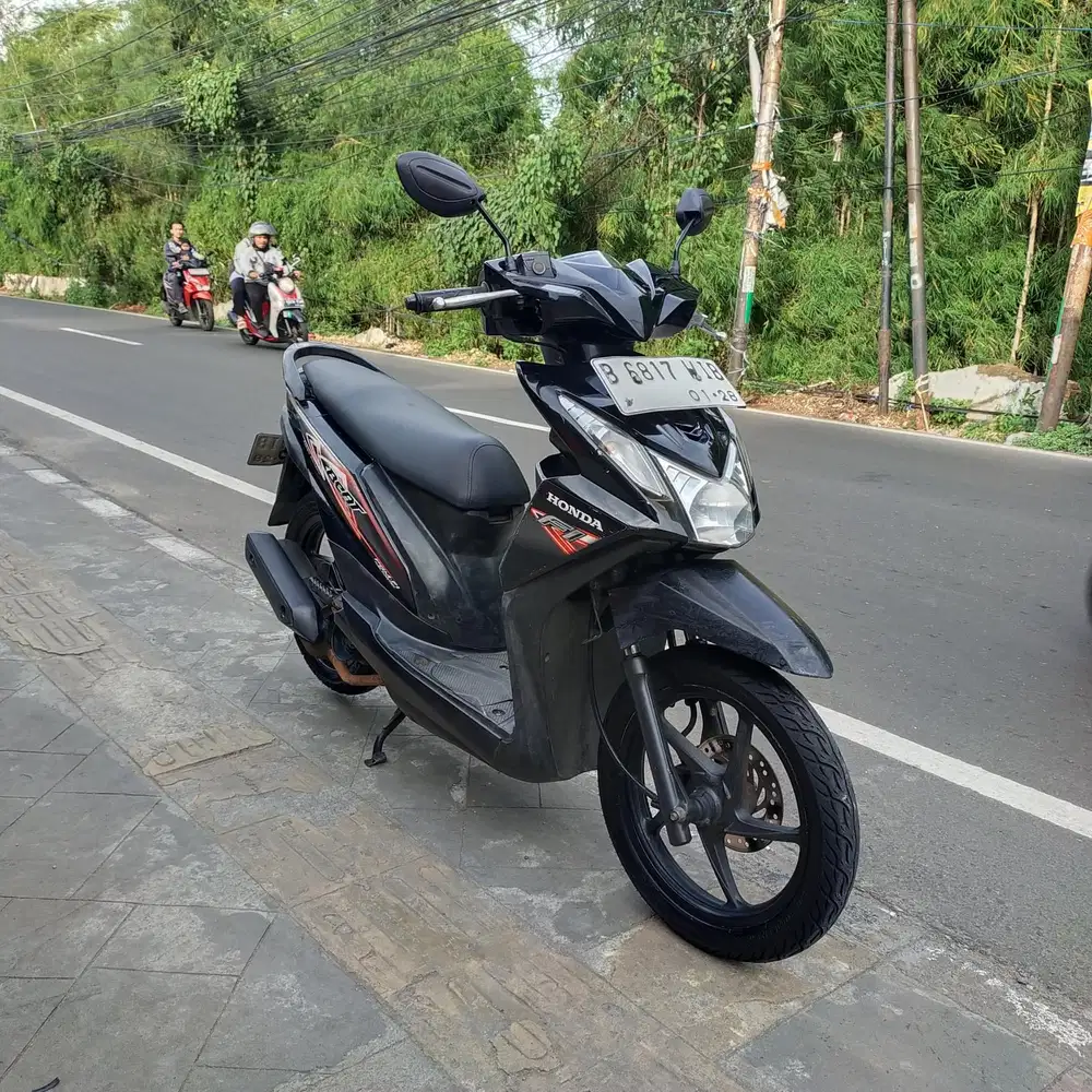 Honda Beat Fi 2013 (Mesin Joss)