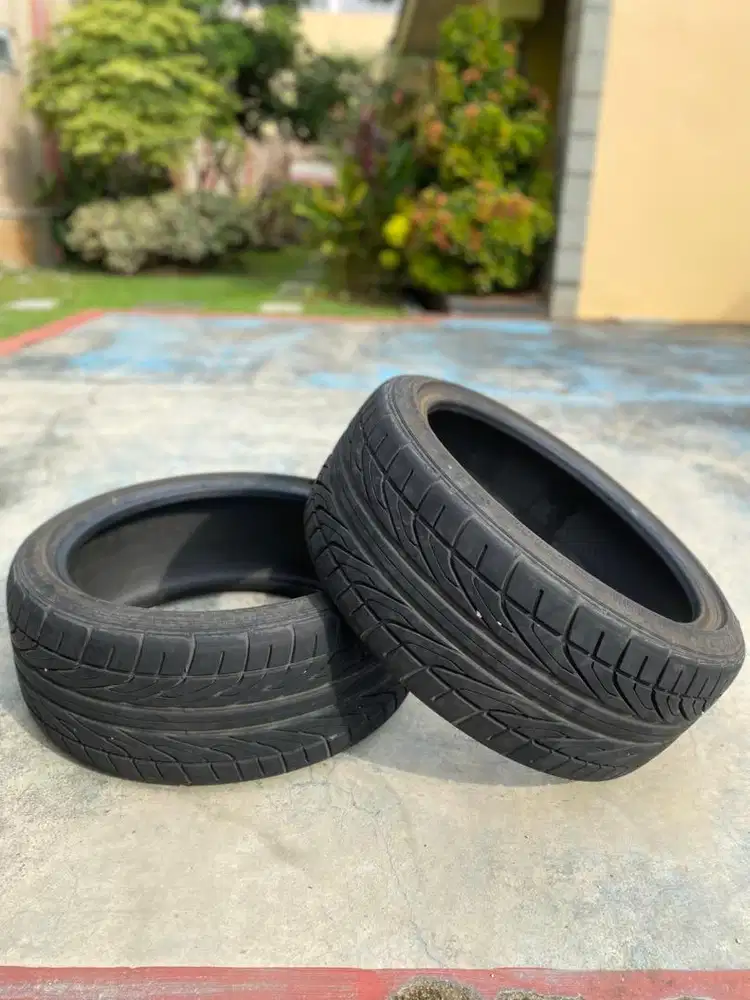 Ban Dunlop Direzza 225/40 R18 2pcs