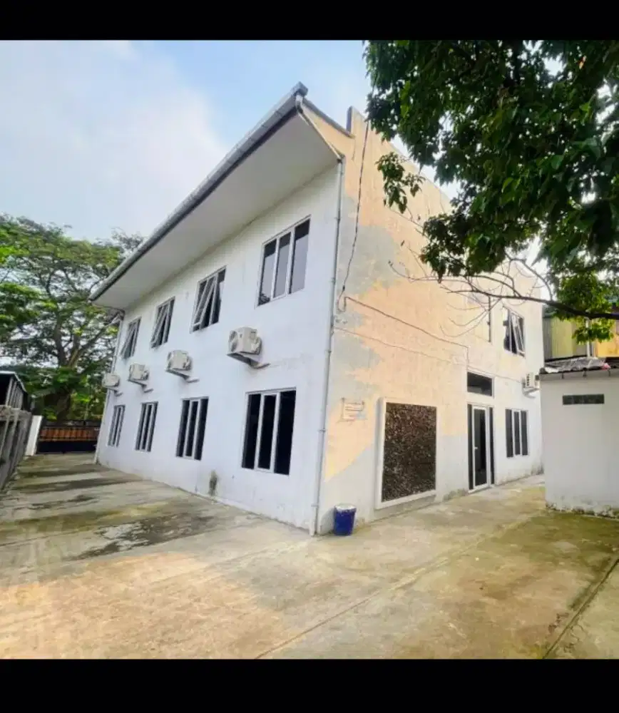 Di JUAL Hostel By the river