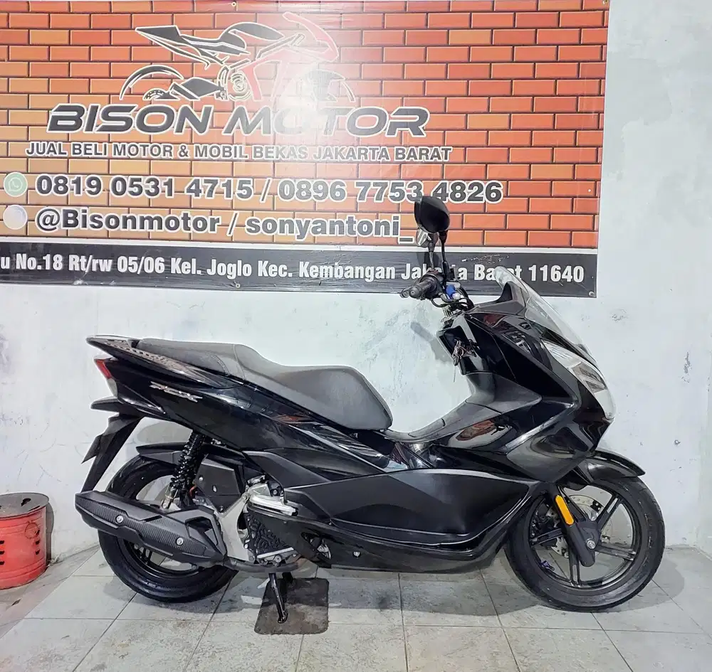 HONDA PCX BUILT UP 150 CBS ISS TAHUN 2017 ISTIMEWA WARNA HITAM