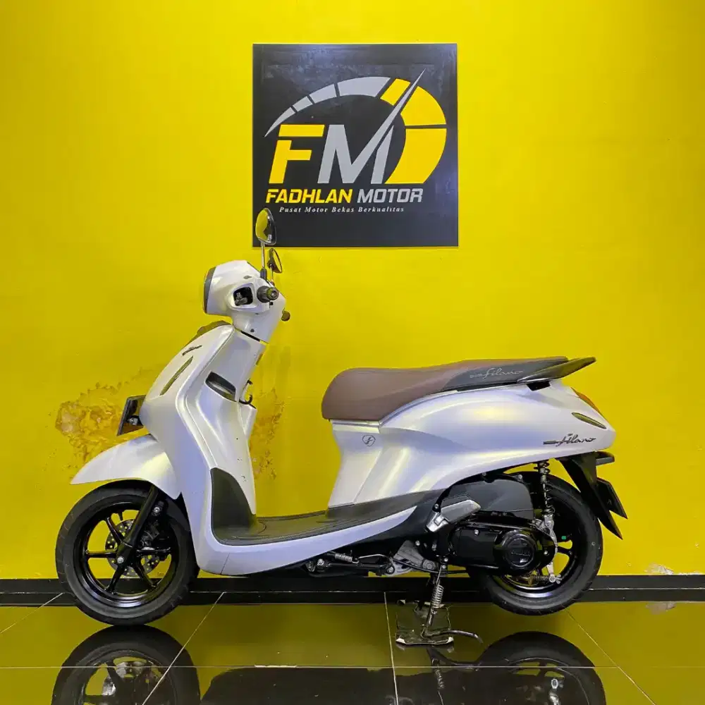 Yamaha Grand Filano 2023 putih joss istimewa