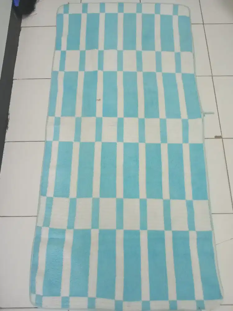Handuk bekas lembut tebal