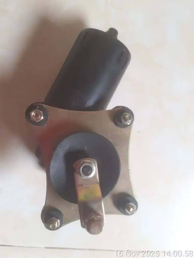 Dinamo Wiper isuzu Pather lama