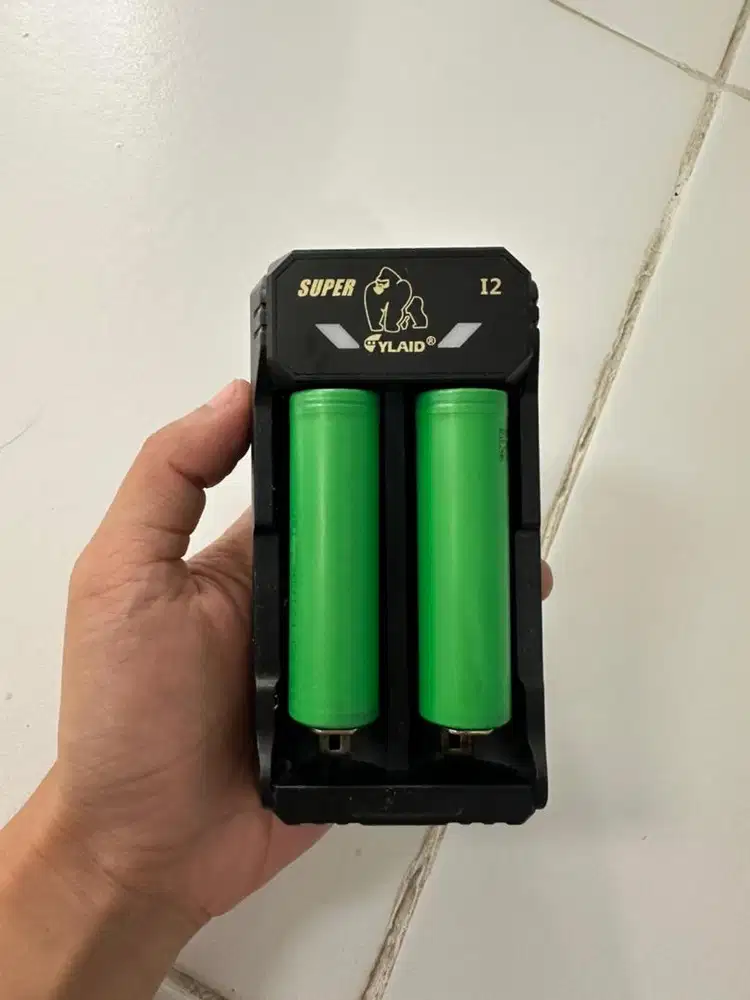 CHARGER + BATERAI 2 SLOT