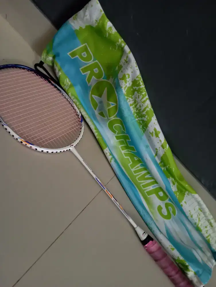 Raket Lining Windstrom 700 plus