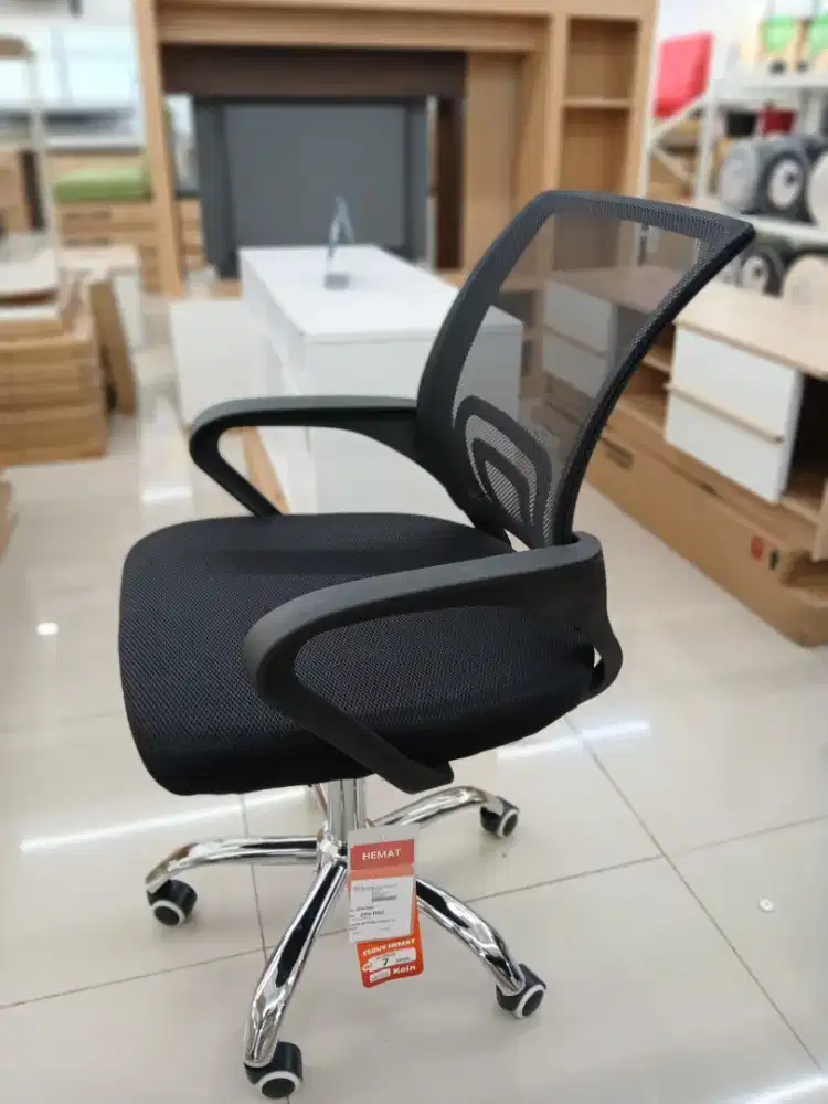 LYON OFFICE CHAIR – BLACK