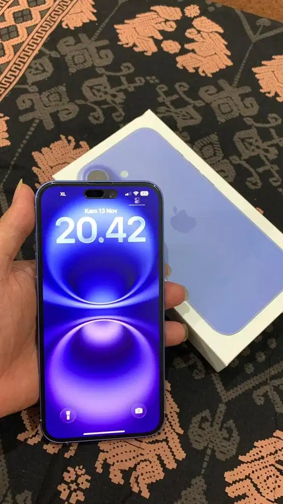 Iphone 16 plus biru