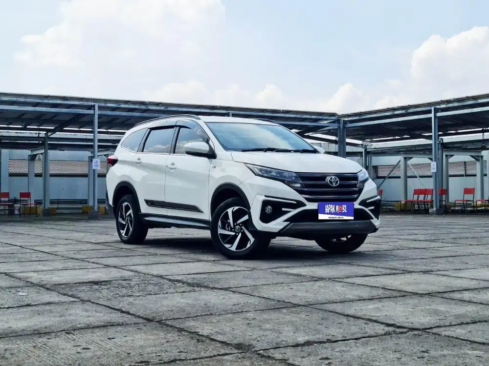 Toyota Rush 1.5 GR Sport 2022 Km 27rb Tangan 1