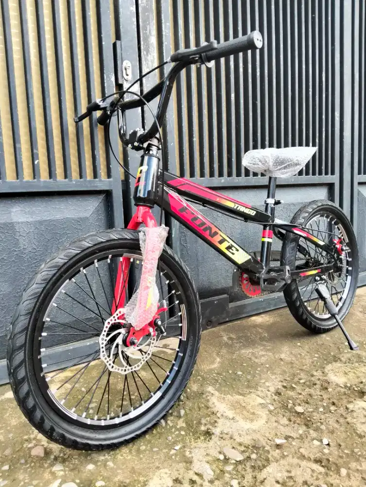 SEPEDA ANAK
BMX
20
SEPEDA BMX 20
SEPEDAH BMX
SEPEDA BMX 20 INCH BIKE