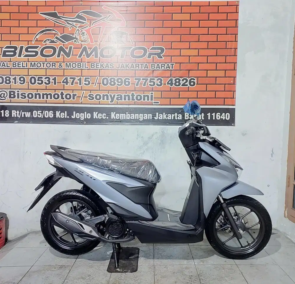 HONDA NEW BEAT DELUXE CBS ISS 110 LED TAHUN 2025 ISTIMEWA SILVER