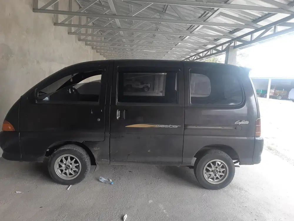 Daihatsu Espass 1995 Bensin