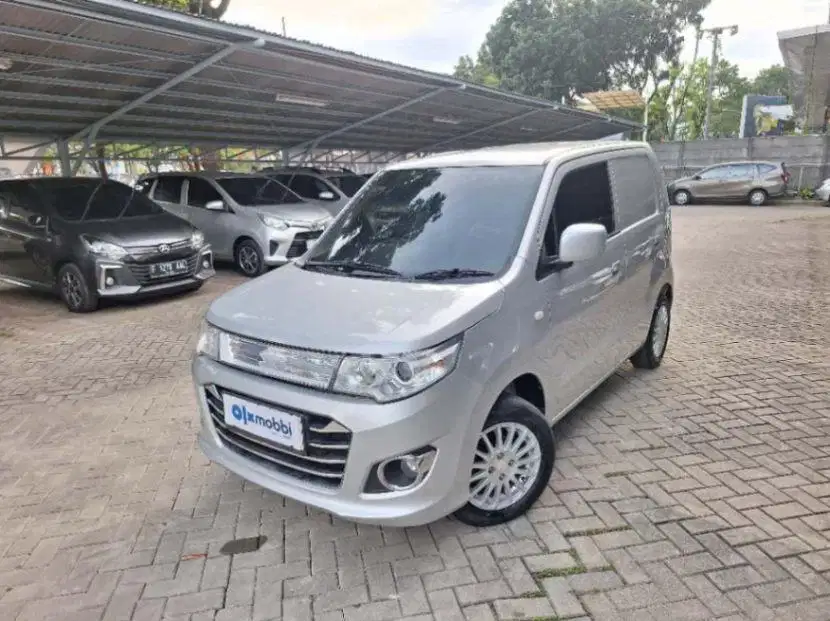 LOW DP Suzuki Karimun Wagon R 1.0 Blind Van Bensin-AT 2019 PCP
