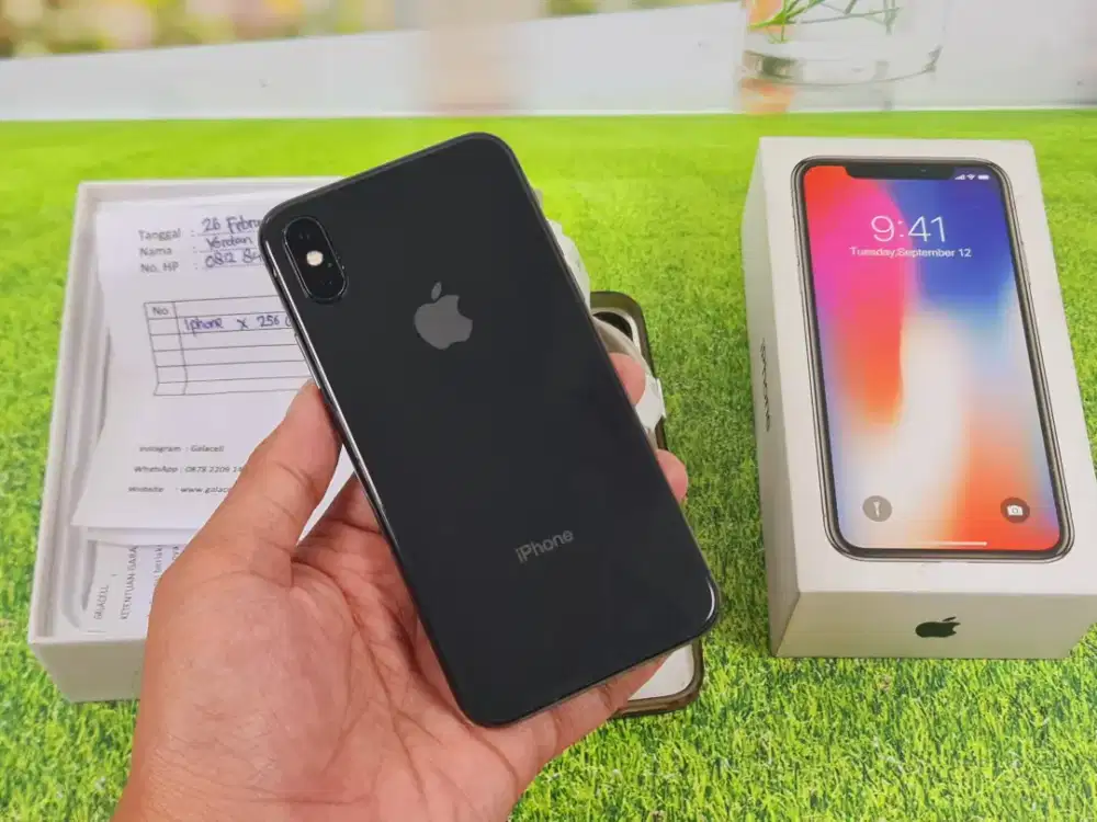 IPhone X 256GB fullset