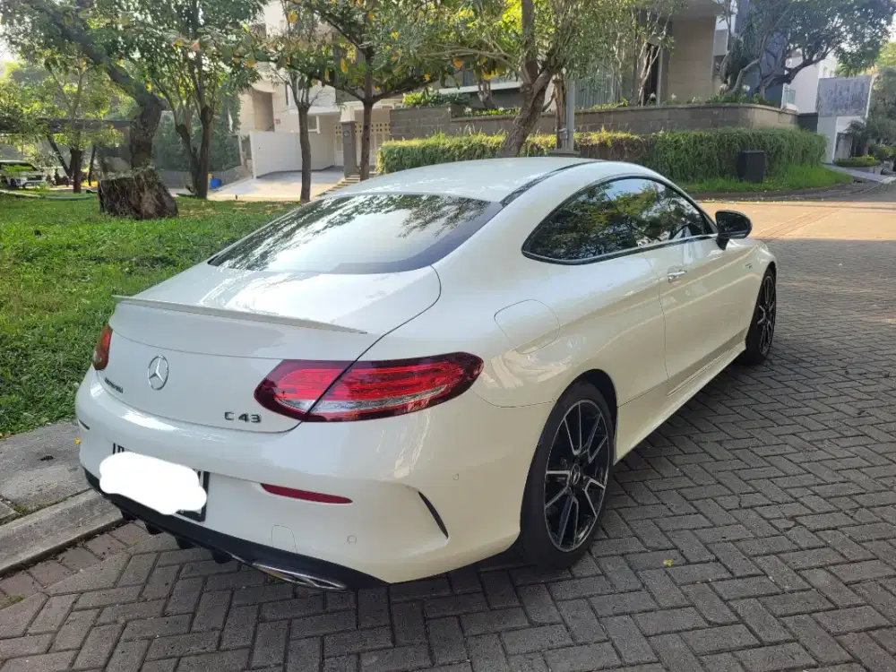 C43 AMG Coupe 3.0cc 2018, low km Mercy C300.0cc