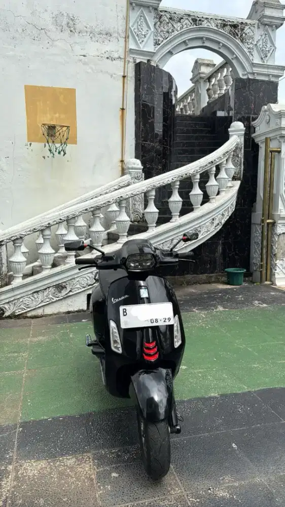 Vespa Sprint Notte Facelift IGet ABS 150