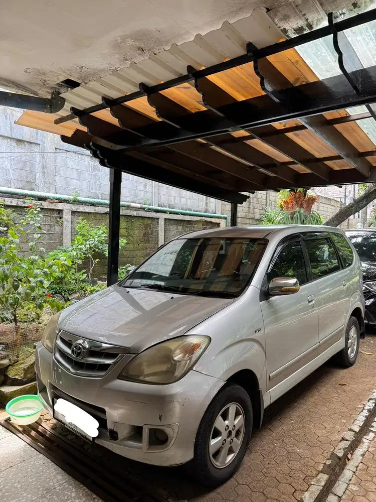 Avanza 1.3 G Matic 2009