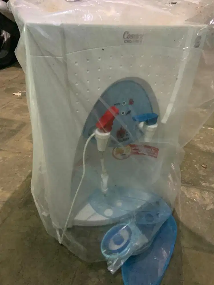 Dispenser cosmos kecil baru