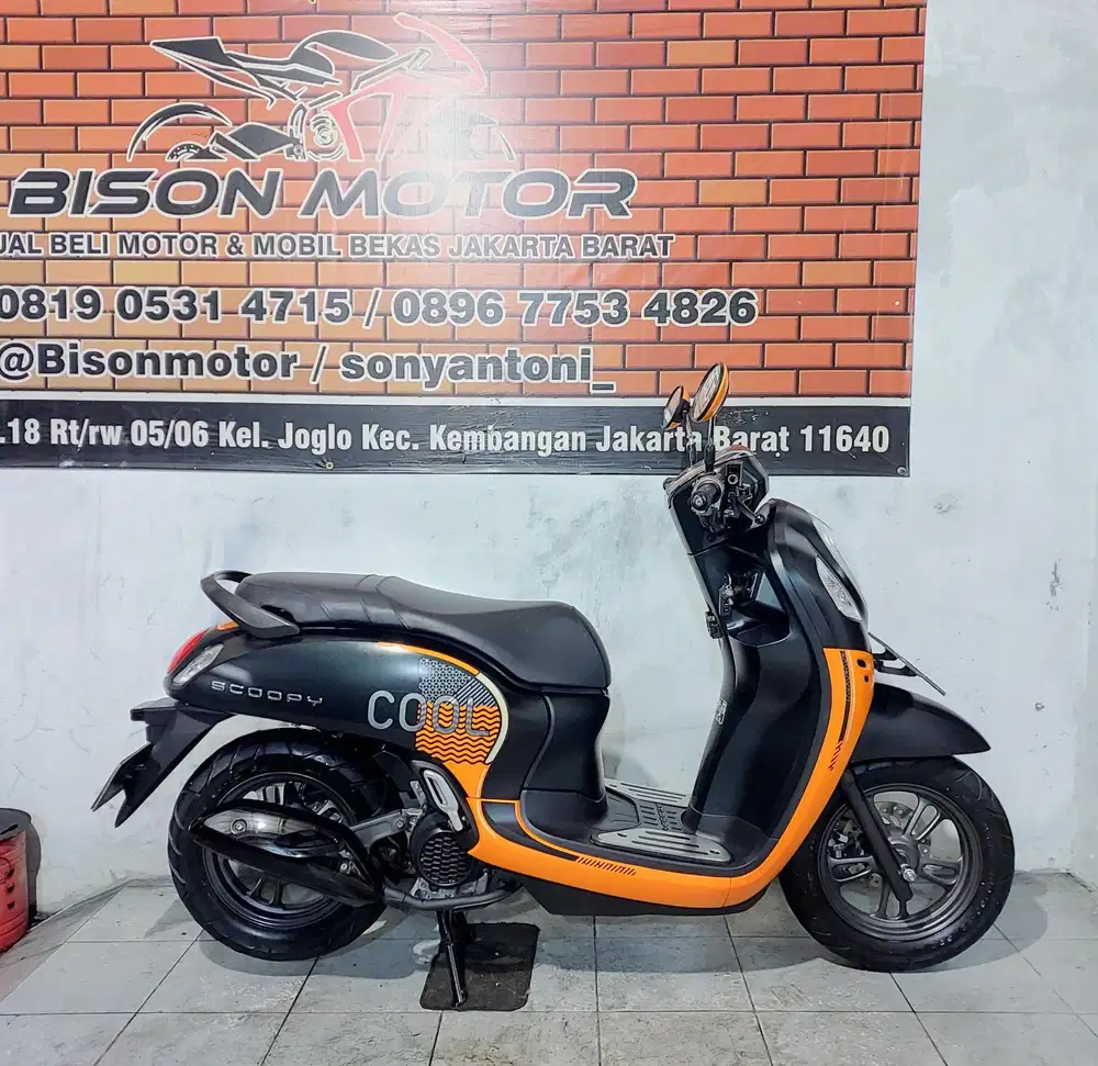 HONDA SCOOPY COOL CBS ISS LED ALARM 110 THN 2022 ISTIMEWA ORANGE HITAM