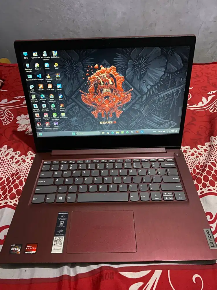 Laptop lenovo idealpad slim 3