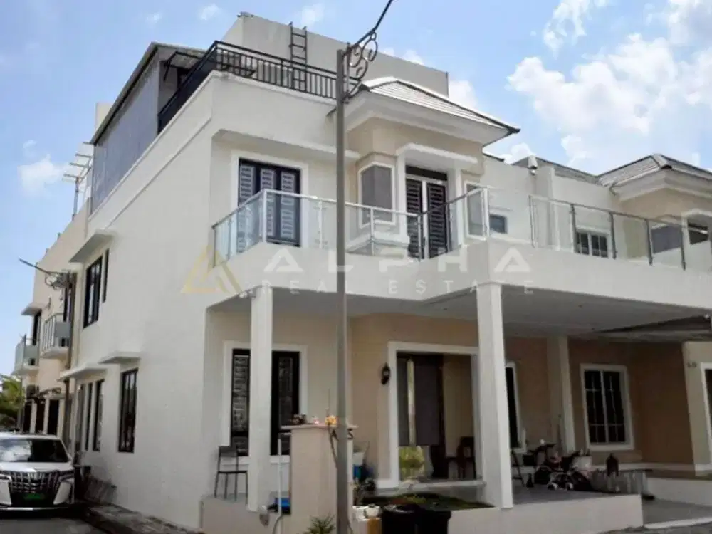 Dijual Cepat Rumah Hook 3 Lantai Furnished Monde Signature di Batam Center