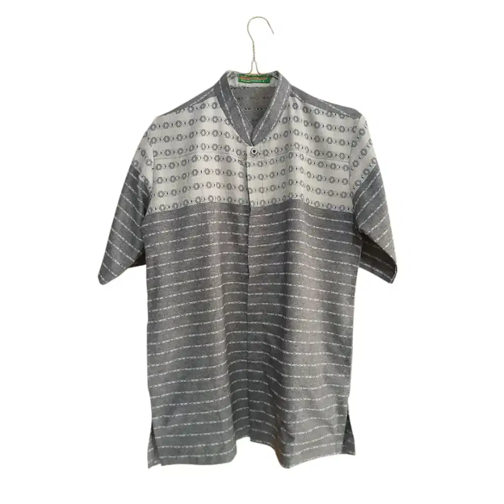 Kemeja Koko Krisna Wahyu Ori Size S Abu-Abu Preloved (Kondisi Baik)