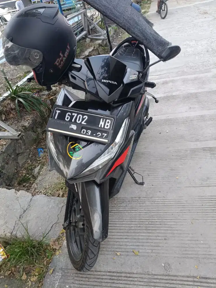 Dijual Vario 125 2015