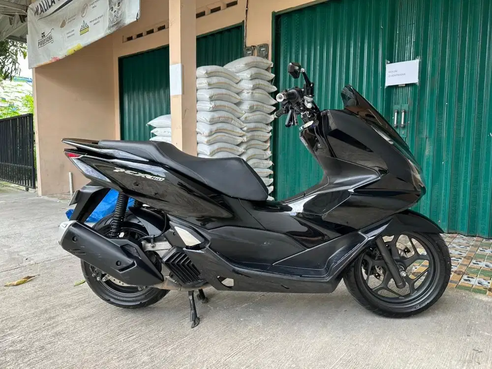 Honda PCX non ABS 2024