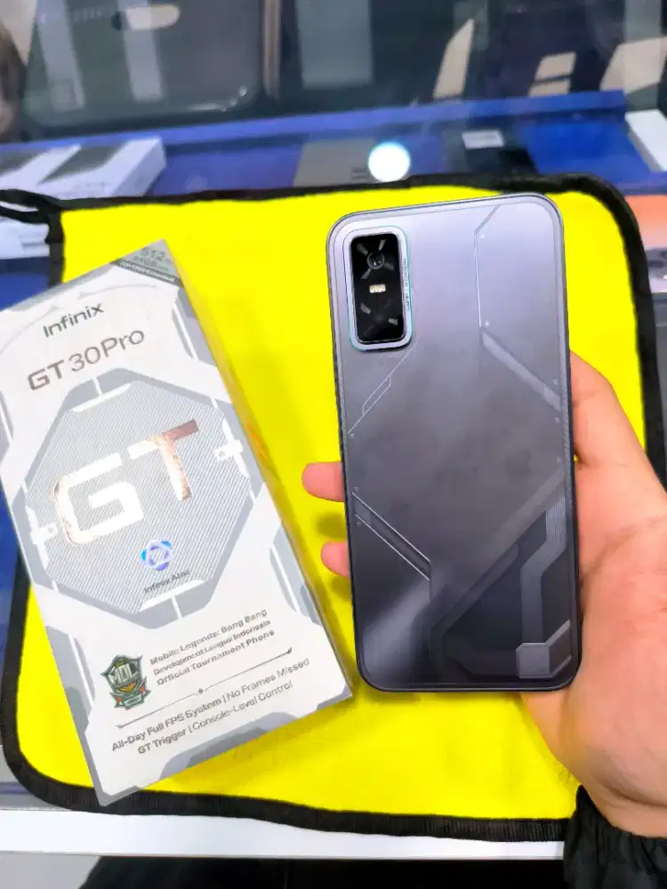 Infinix GT30 Pro Mulus Fullset,
Ram 12/512 minat TT, Nego
chat