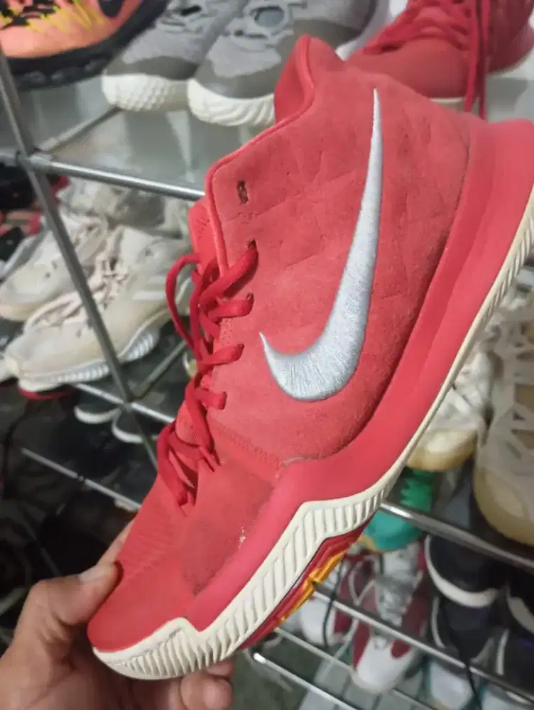 sepatu basket 2nd murmer