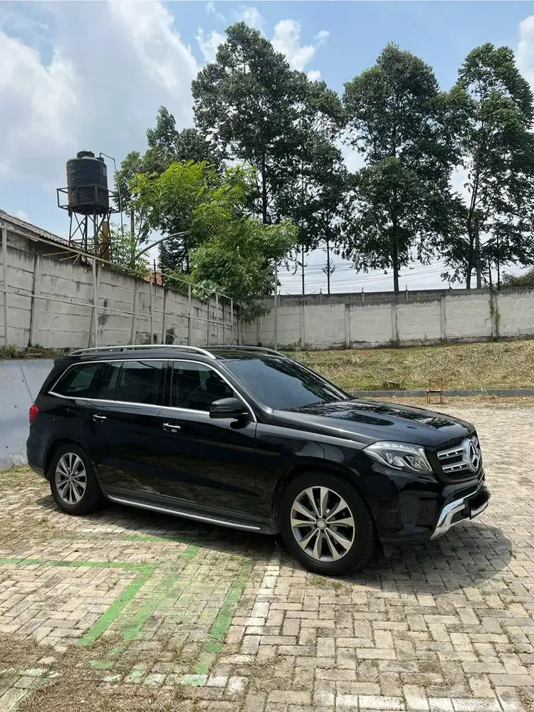 MERCEDES BENZ GLS 400 2017