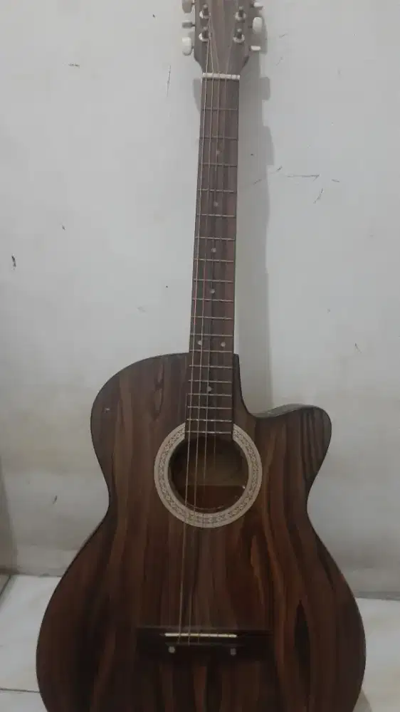 Gitar Akustik Yamaha F-310 + soft case guitar