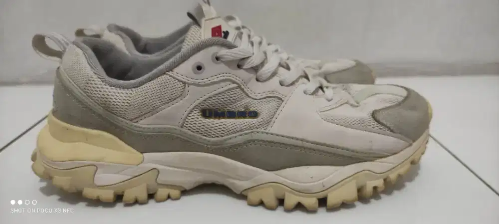 Sepatu Umbro Second