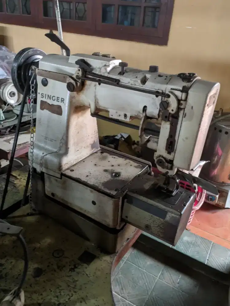 Mesin jahit waist ban pinggang singer 302