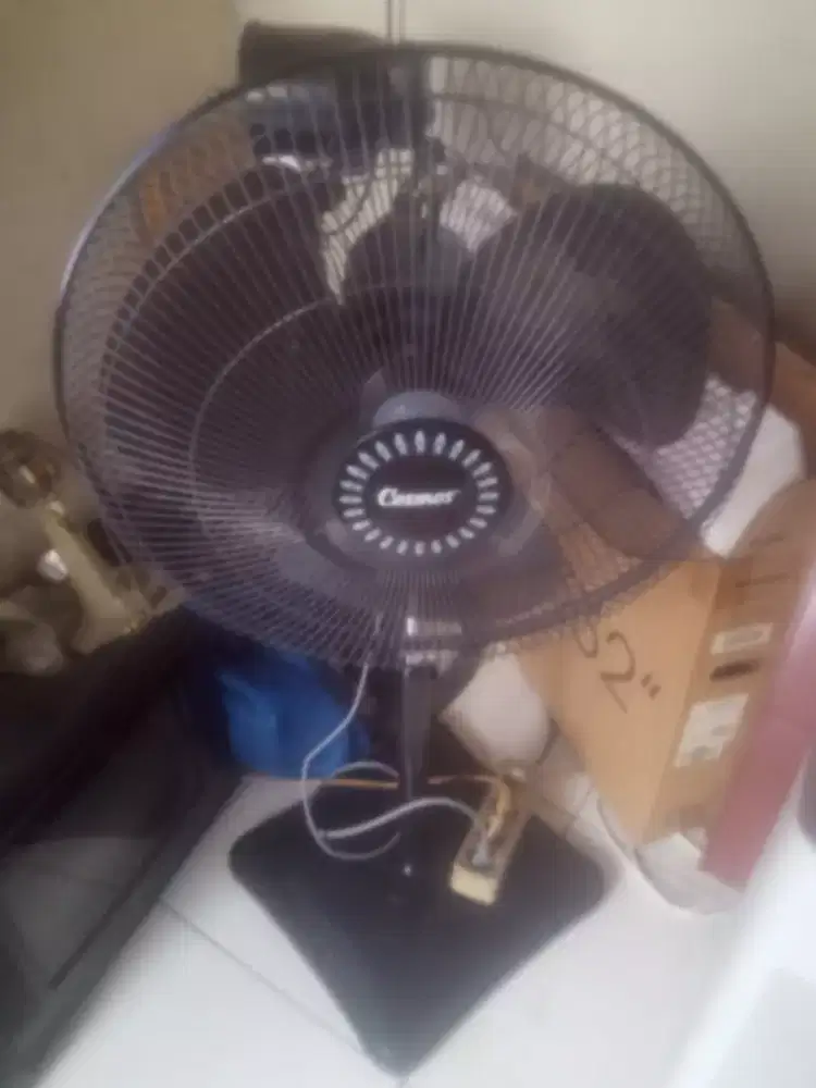 Kipas angin stand fan 16 inch merk cosmos normal siap pakai nego tipis