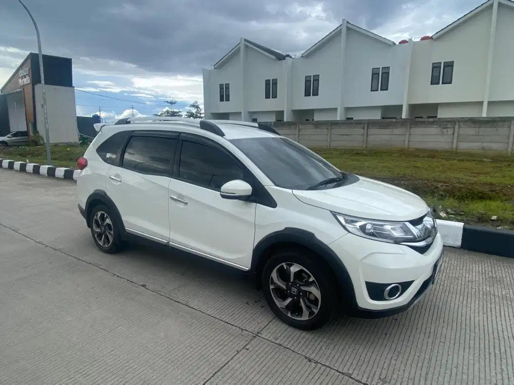 Honda BR-V 2017 Bensin