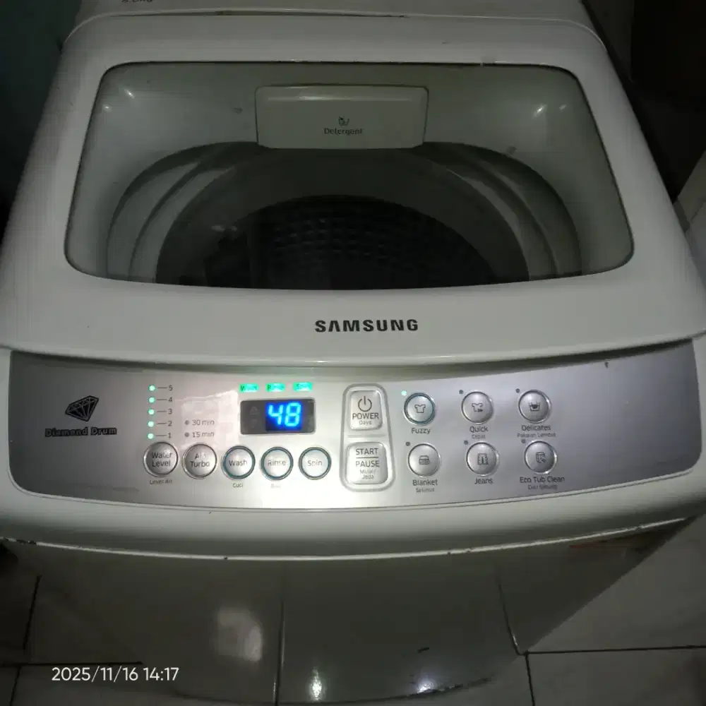 Di jual cepat mesin cuci Samsung 1 tabung model drum diamon 8 kg.