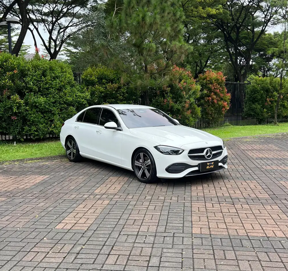 Merc Benz C200 Avantgarde 2023